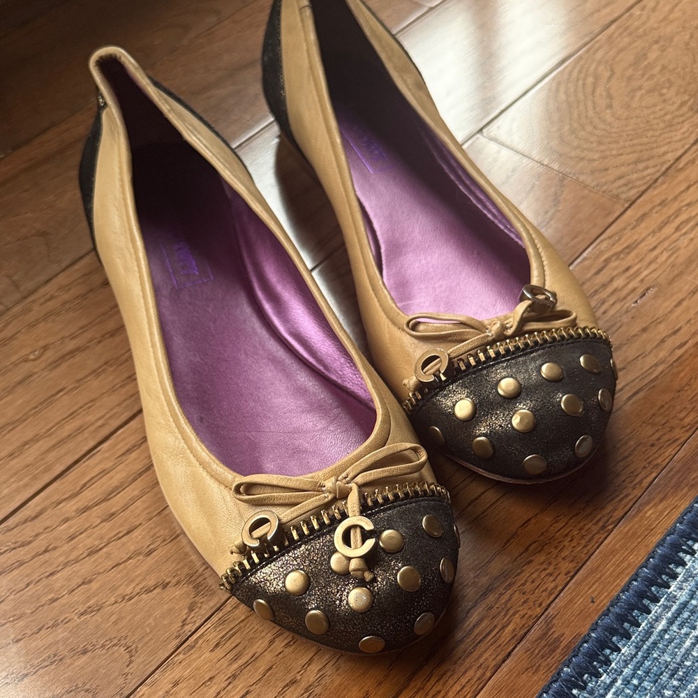 Coach Poppy Chic Two-Tone Leather Studded Flats 8